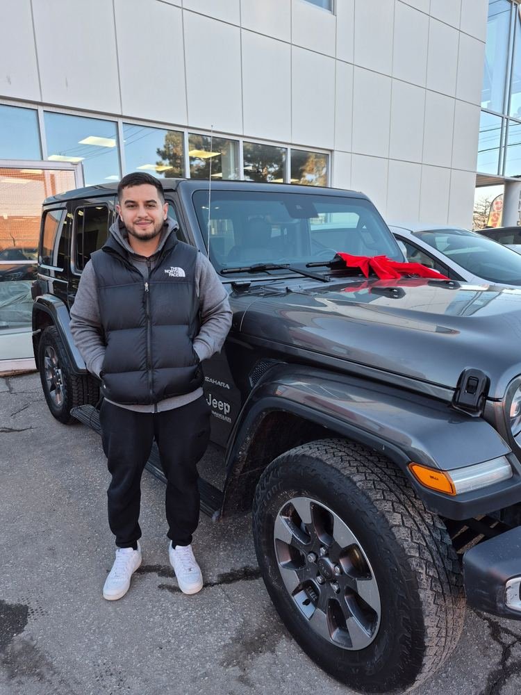 ماشین 2019 Jeep Wrangler Sahara که Melad Q. از Car4Pro، ریچموند هیل خرید